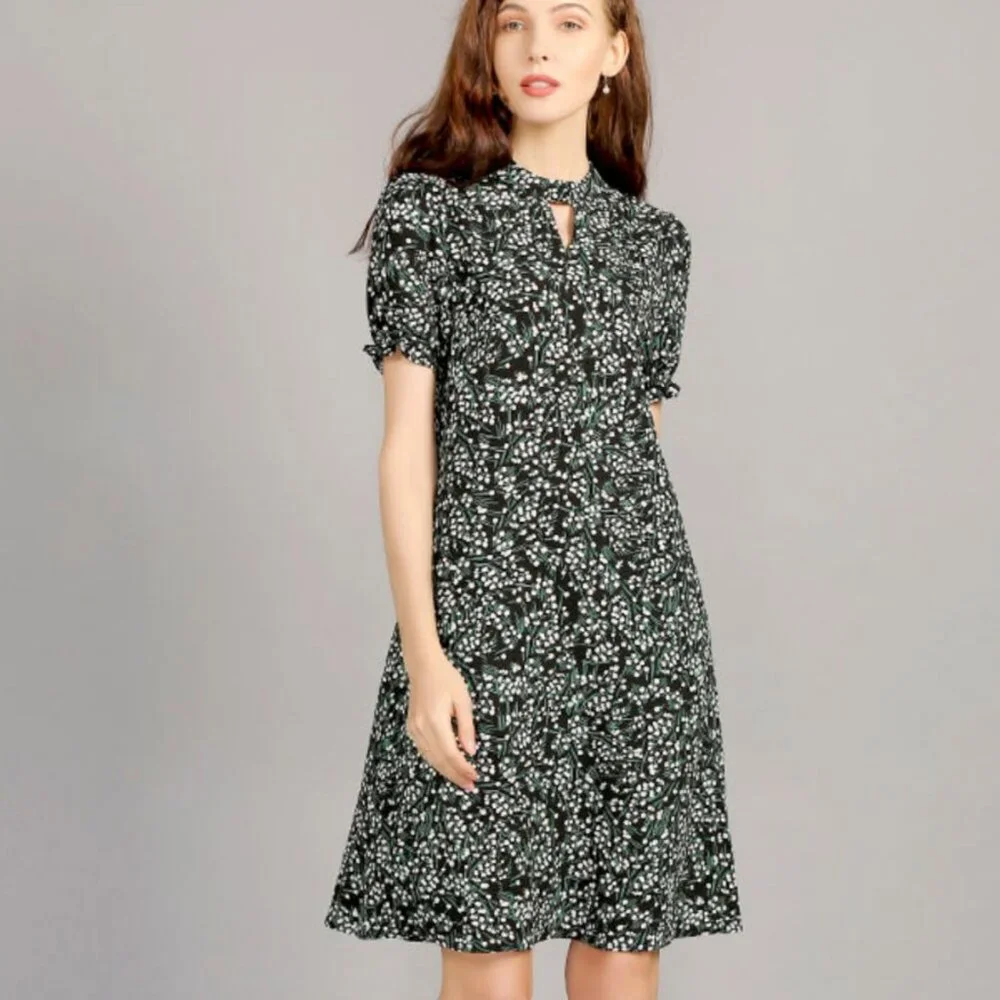 Pocket short sleeve straight over the knee A-line floral dress is slimming - Picture 5 of 5
